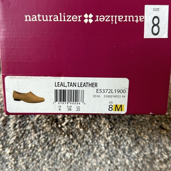 NIB Naturalizer “Leal” Tan Suede/Leather Oxfords - Picture 10 of 10